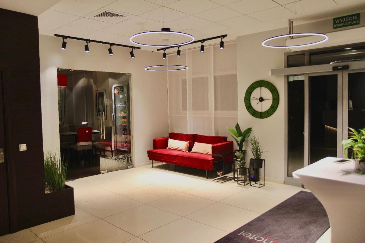 Iness Hotel Lodz  Ngoại thất bức ảnh