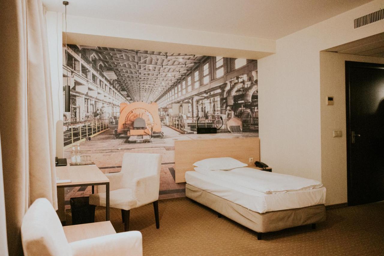 Iness Hotel Lodz  Ngoại thất bức ảnh