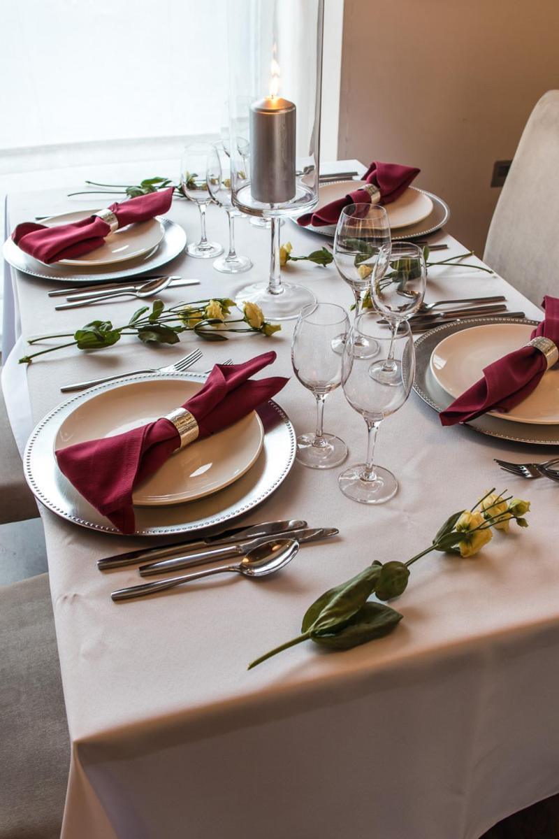 Iness Hotel Lodz  Ngoại thất bức ảnh