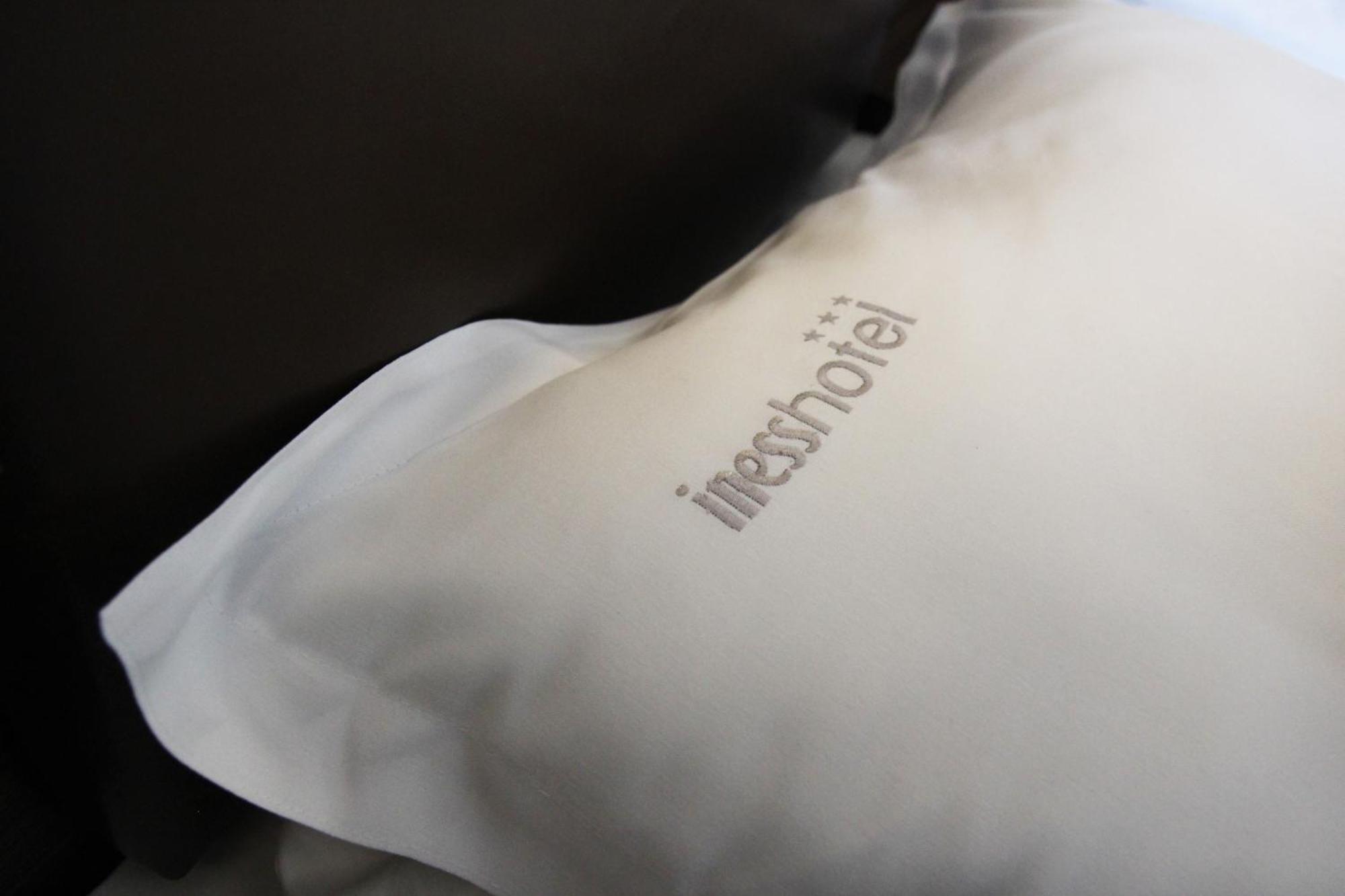 Iness Hotel Lodz  Ngoại thất bức ảnh
