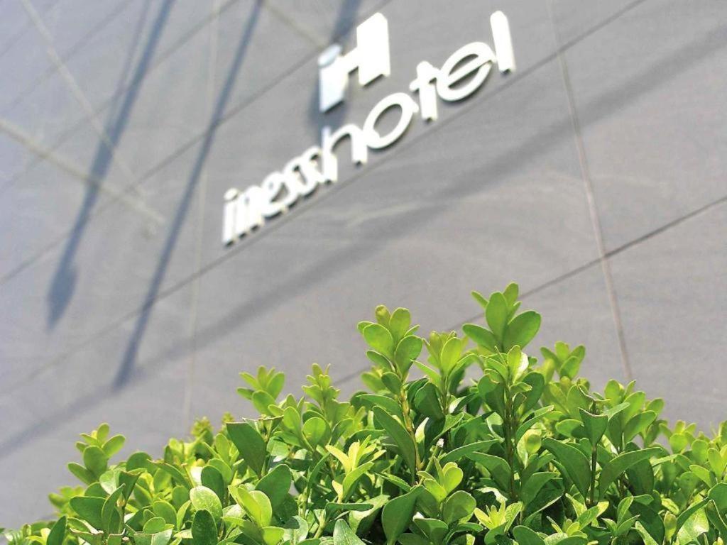 Iness Hotel Lodz  Ngoại thất bức ảnh