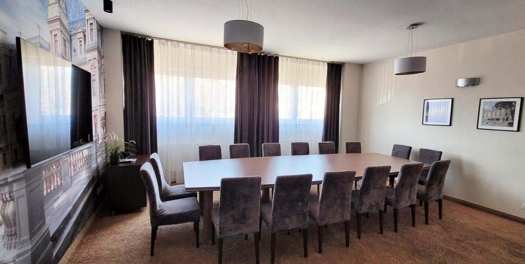 Iness Hotel Lodz  Ngoại thất bức ảnh
